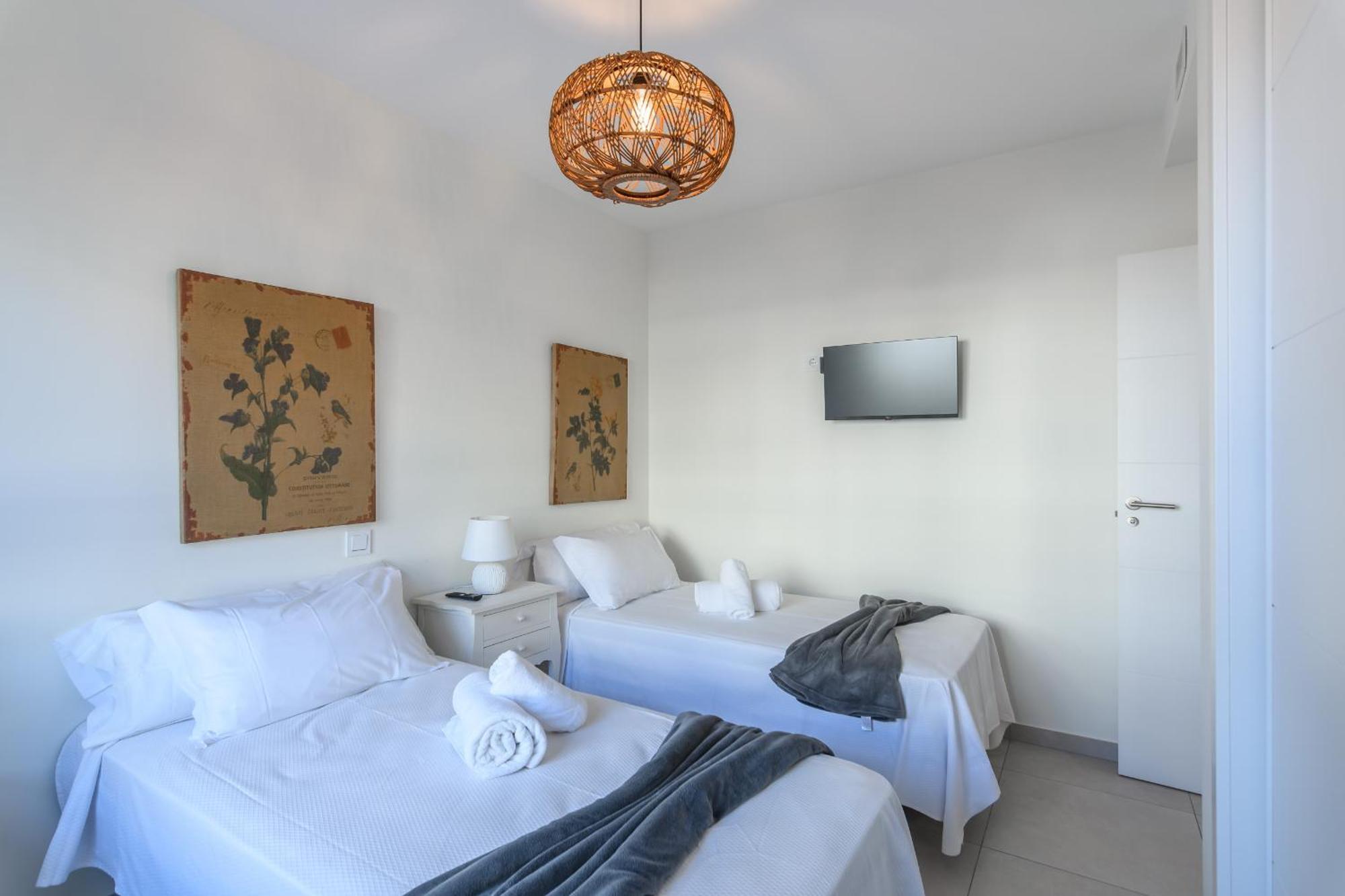 Apartamento Ocean Homes By H - Playa De Haraganes Hohh7004p105 Isla Canela